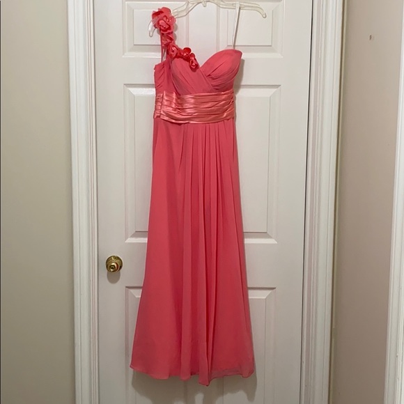 Bridesmaid’s/prom dress - Picture 2 of 9
